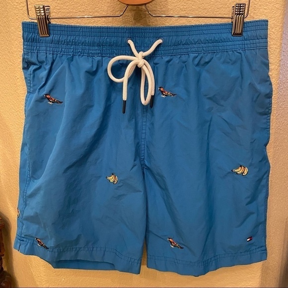 TOMMY HILFIGER Parrot Banana Patch Swim Trunks-L - Picture 1 of 8